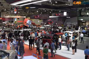 Giá ô tô ở Việt Nam vẫn thuộc vào loại đắt nhất thế giới