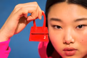 Micro Bag - những chiếc túi tí hon “chiếm sóng” làng thời trang