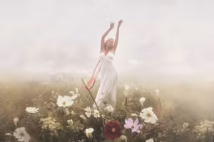 Tìm hiểu về thương hiệu Cosmoss - "đứa con tinh thần" của siêu mẫu Kate Moss