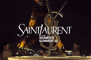 Saint Laurent Xuân/Hè 2023: Nét quyến rũ của cô gái Pháp