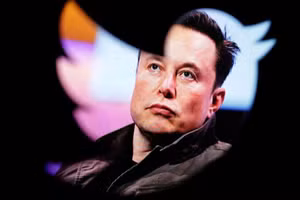Elon Musk muốn tạo ra smartphone riêng thay thế iPhone trong tương lai