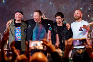 Coldplay sẽ phát hành thêm 3 album mới trước khi giải nghệ vào 2025