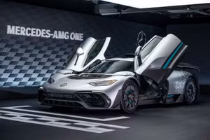 Mercedes-AMG ONE 2023 quái vật đường phố mạnh 1.049 mã lực