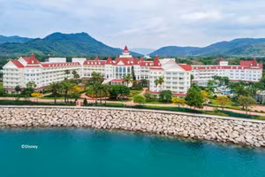 Lạc vào thế giới hoạt hình tại khách sạn Hong Kong Disneyland