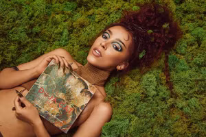 Doja Cat giới thiệu BST mỹ phẩm đầu tiên hợp tác cùng BH Cosmetics