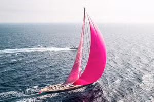 Chiêm ngưỡng du thuyền buồm Pink Gin VI - Đẹp mỹ miều như một ly cocktail