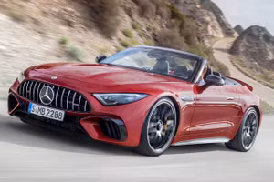 Mercedes-AMG “hồi sinh” phiên bản V8 SL Roadster cho năm 2022