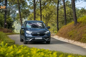 Honda CR-V ưu đãi lên tới cả trăm triệu đồng ngay đầu năm 2023