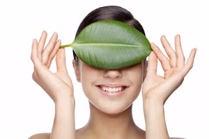 Gen Z và xu hướng “làm đẹp xanh” từ mỹ phẩm thiên nhiên