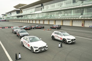 Mercedes-Benz Driving Festival 2022 trải nghiệm trên đường đua F1