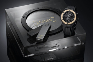 Hublot ra mắt Big Bang Unico cùng nền tảng tiền kỹ thuật số Ledger