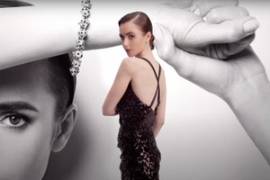 Lily Collins: Nàng thơ mới của Cartier