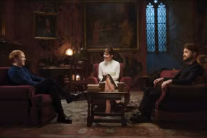 “Harry Potter 20th Anniversary: Return to Hogwarts” - Các phù thủy trở lại ấn tượng