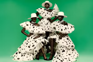 H&M Innovation Circular Design Story: Cho một bữa tiệc tràn ngập niềm vui