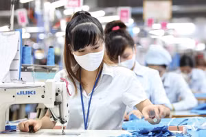 Xuất khẩu dệt may có thể gặp khó từ nay đến hết nửa đầu năm 2023