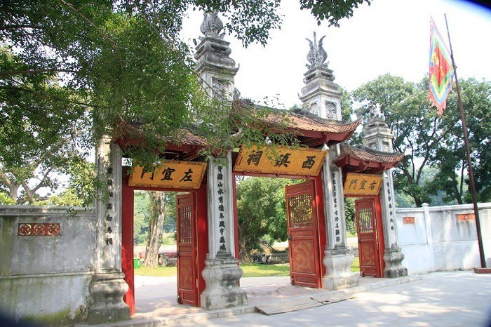 den-voi-phuc-ha-noi.jpg