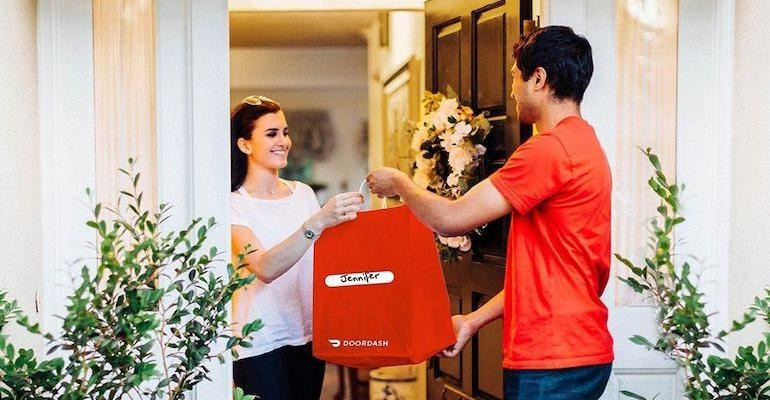 Ứng dụng giao đồ ăn DoorDash tập trung vào các nhà hàng địa phương nhỏ lẻ doordash-online-20grocery-20delivery-dasher-0-0.jpg