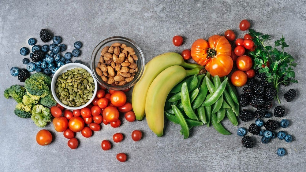 Thực phẩm từ thiên nhiên như rau xanh, quả mọng, nấm và các loại đậu mang lại lợi ích lớn trong việc bảo vệ cơ thể khỏi ung thư ung-thu-1.jpg