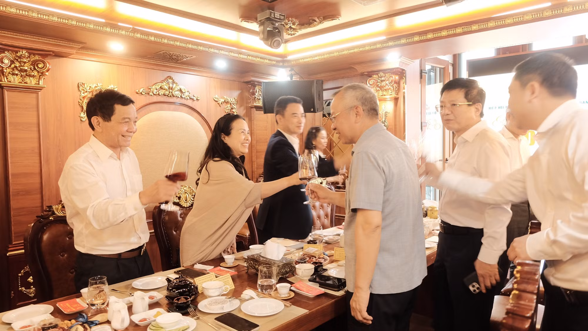 dscf8995.jpg.avif