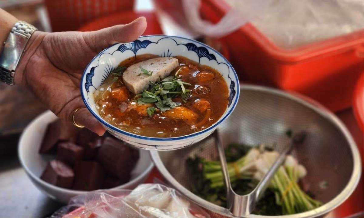banh-canh-nam-pho.jpg