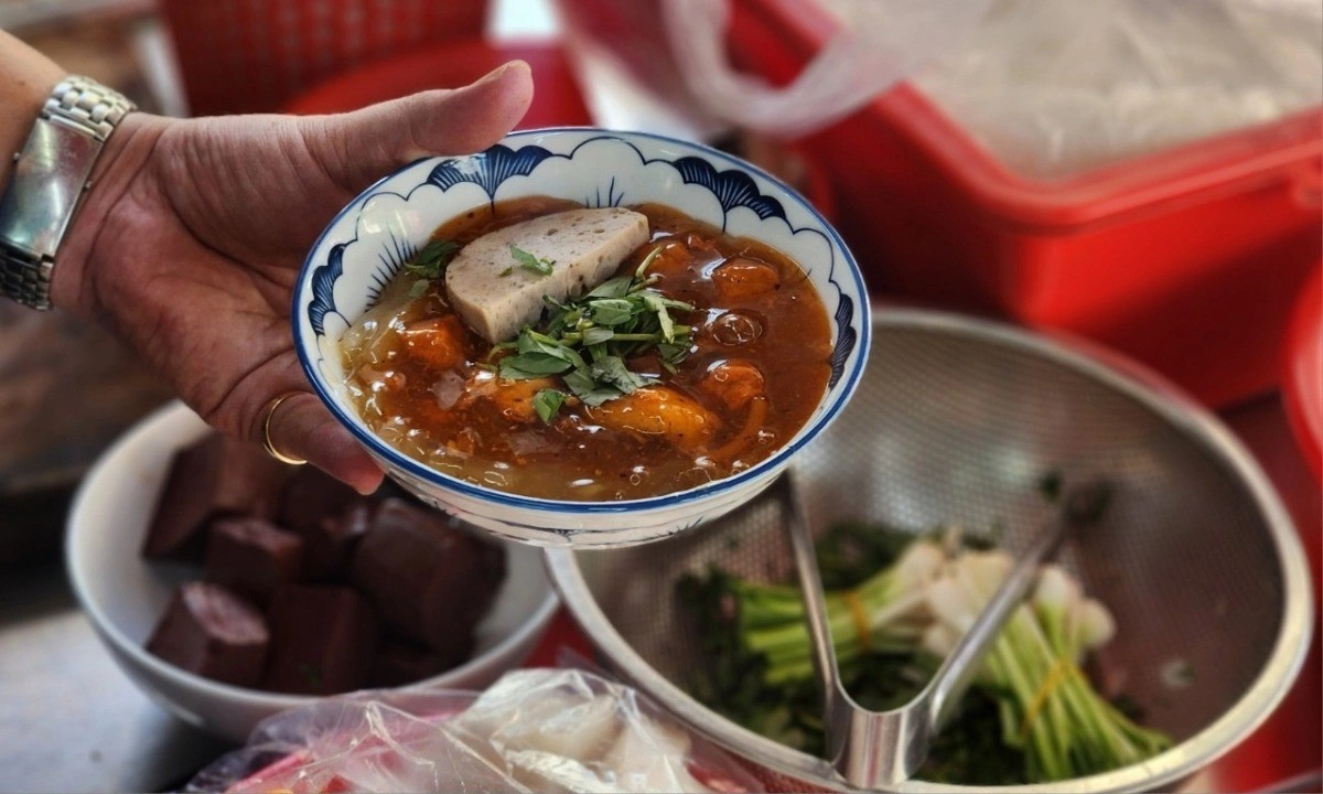 banh-canh-nam-pho.jpg