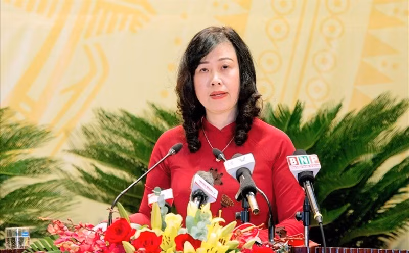 dao-hong-lan-anh-lon.jpg