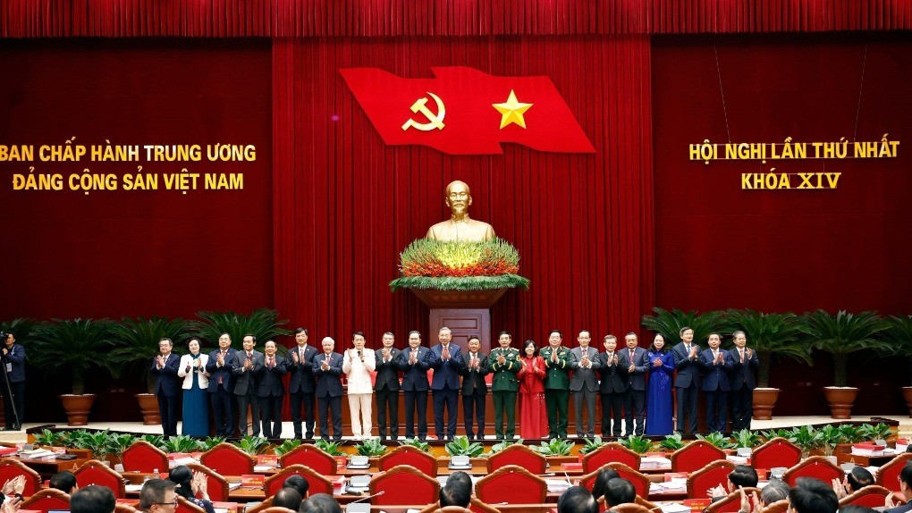 vna-potal-ban-chap-hanh-trung-uo-2502.jpg