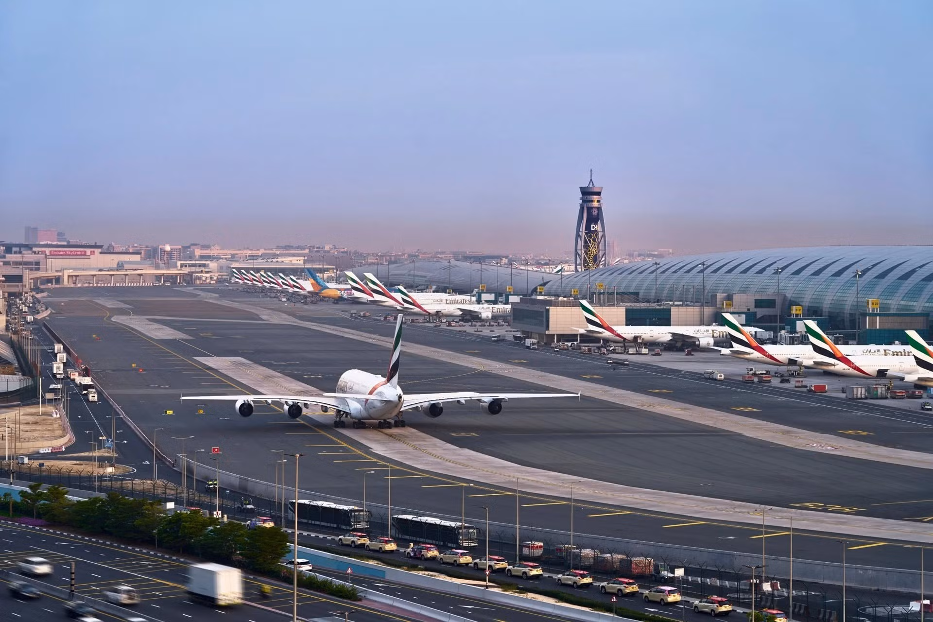 airports-in-dubai-6b2ce2c7c5-101.jpg