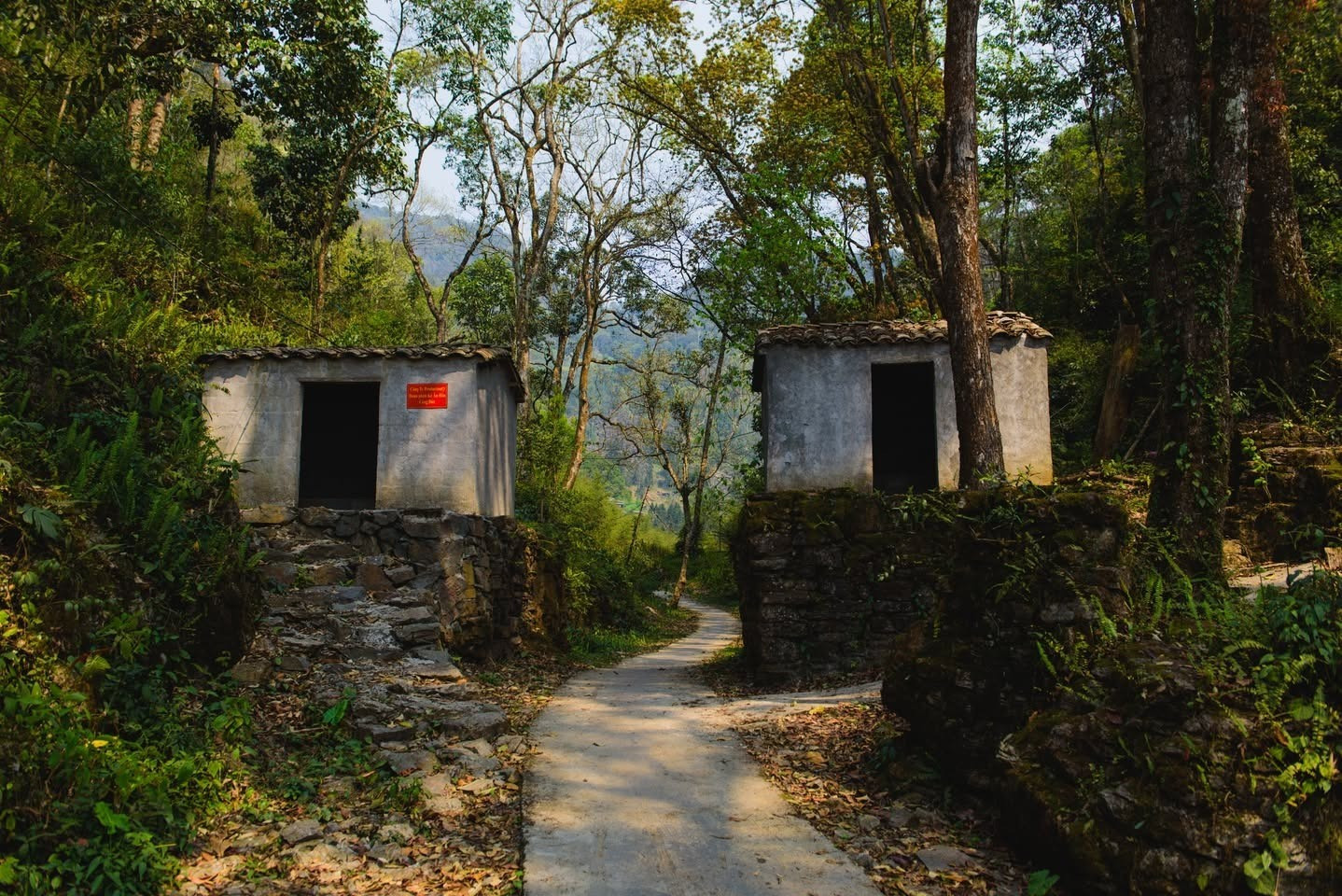 Vẻ đẹp hùng vĩ của một làng quê ở Hà Giang ha-giang.jpg