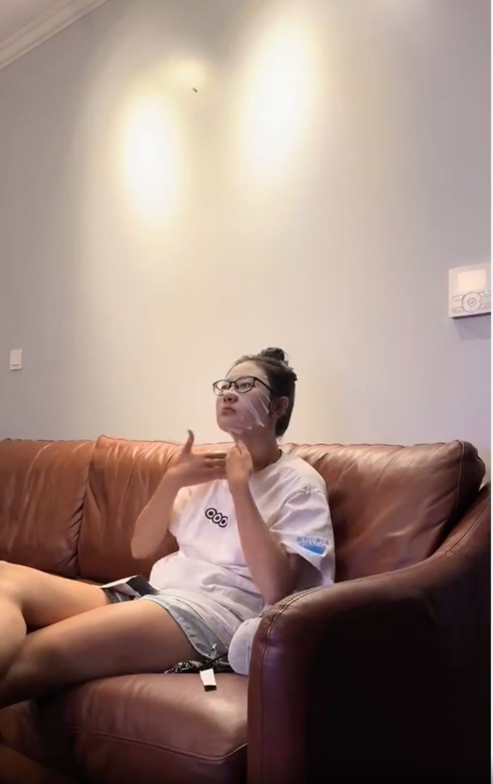 Phương Linh luôn dành thời gian chăm sóc bản thân thiet-ke-chua-co-ten-2.jpg