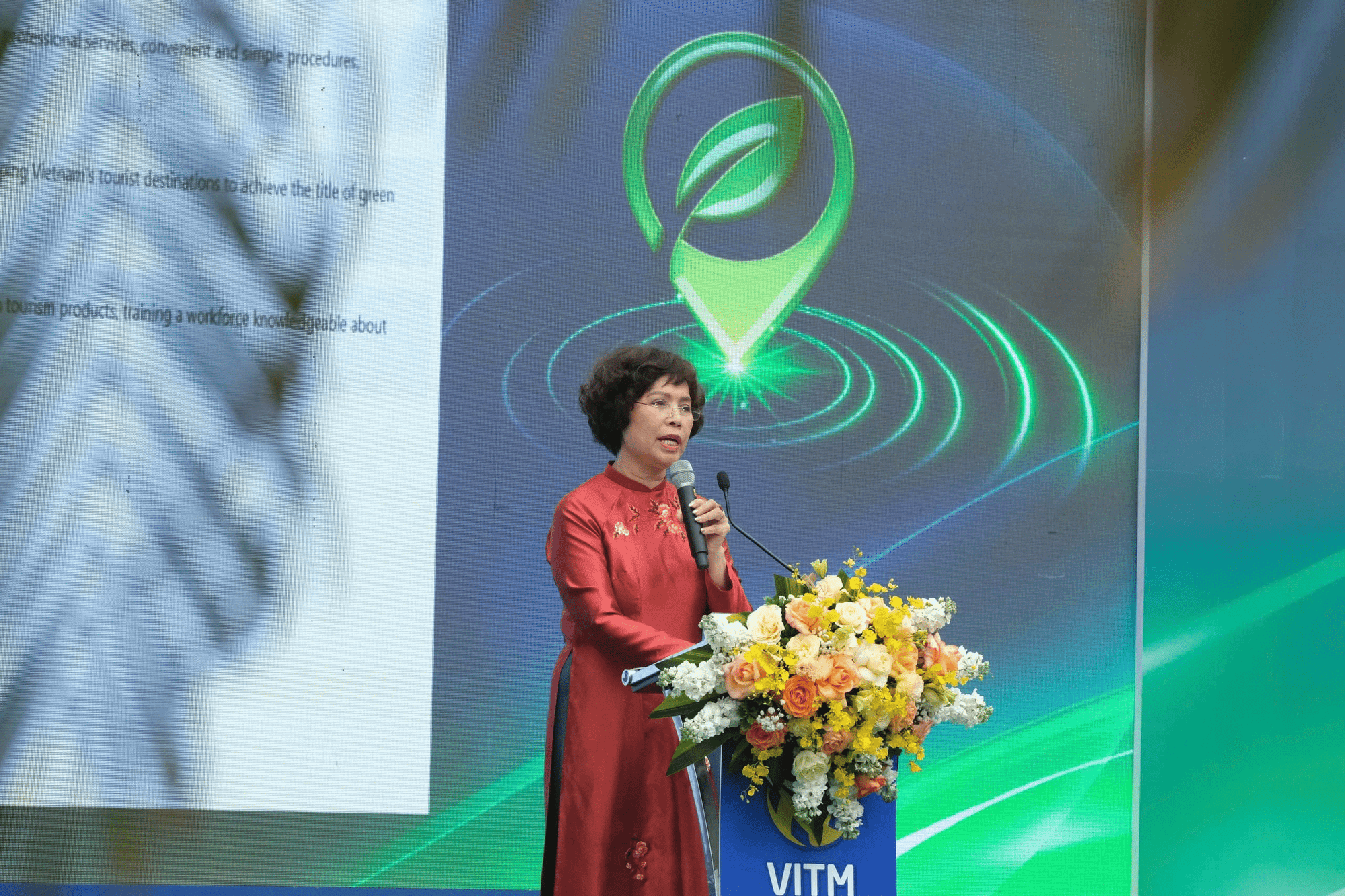 cao-thi-ngoc-lan-1.png