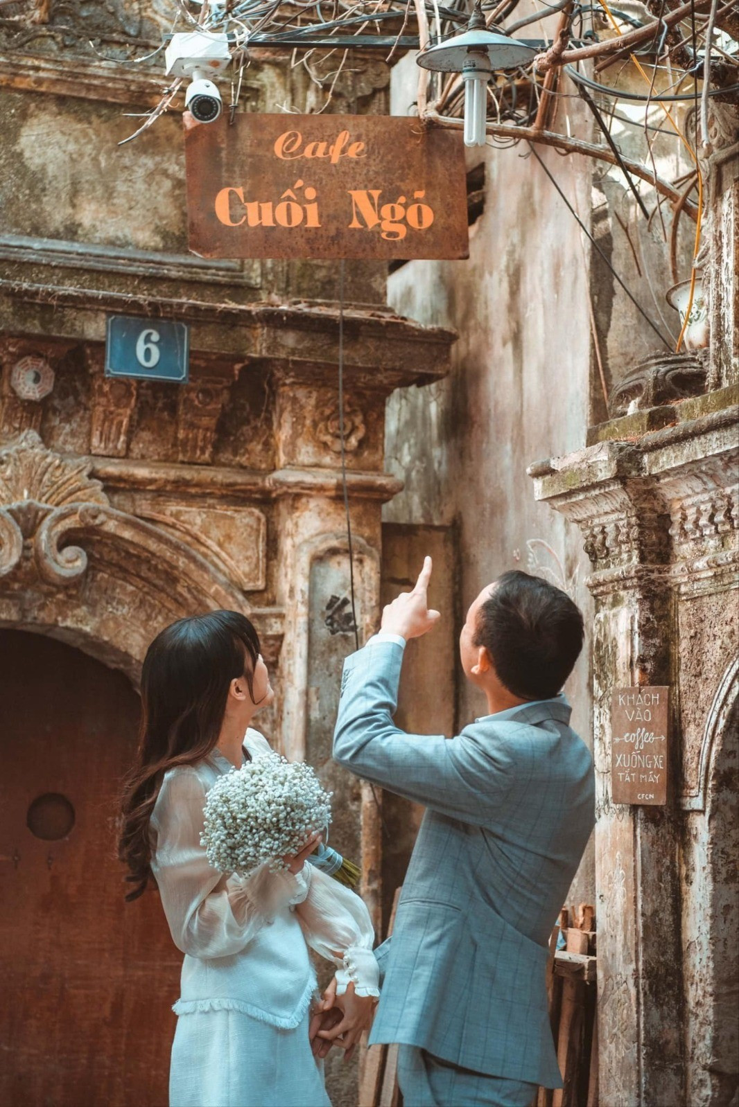 Càng trưởng thành, con người lại càng có xu hướng tìm về những giá trị cũ, những điều từng bình dị, quen thuộc nhưng lại mang đến cảm giác an yên mà nhịp sống hiện đại khó có thể bù đắp