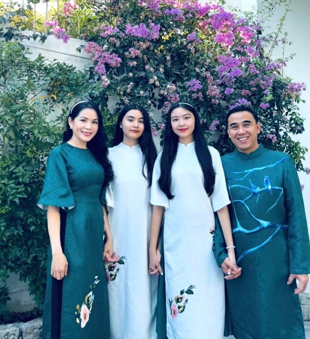 nha-quyen-linh.jpg