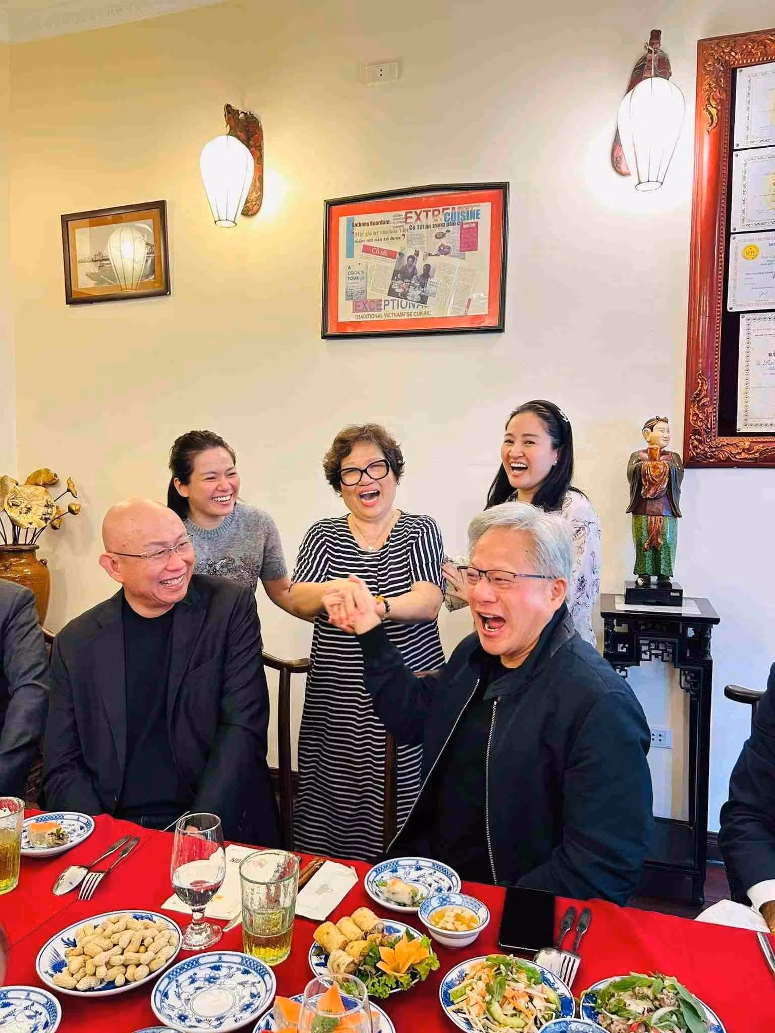 vu-kieu-trang-compre.jpg