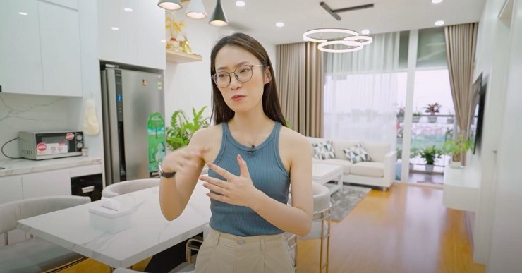 khanh-vy-2.jpg