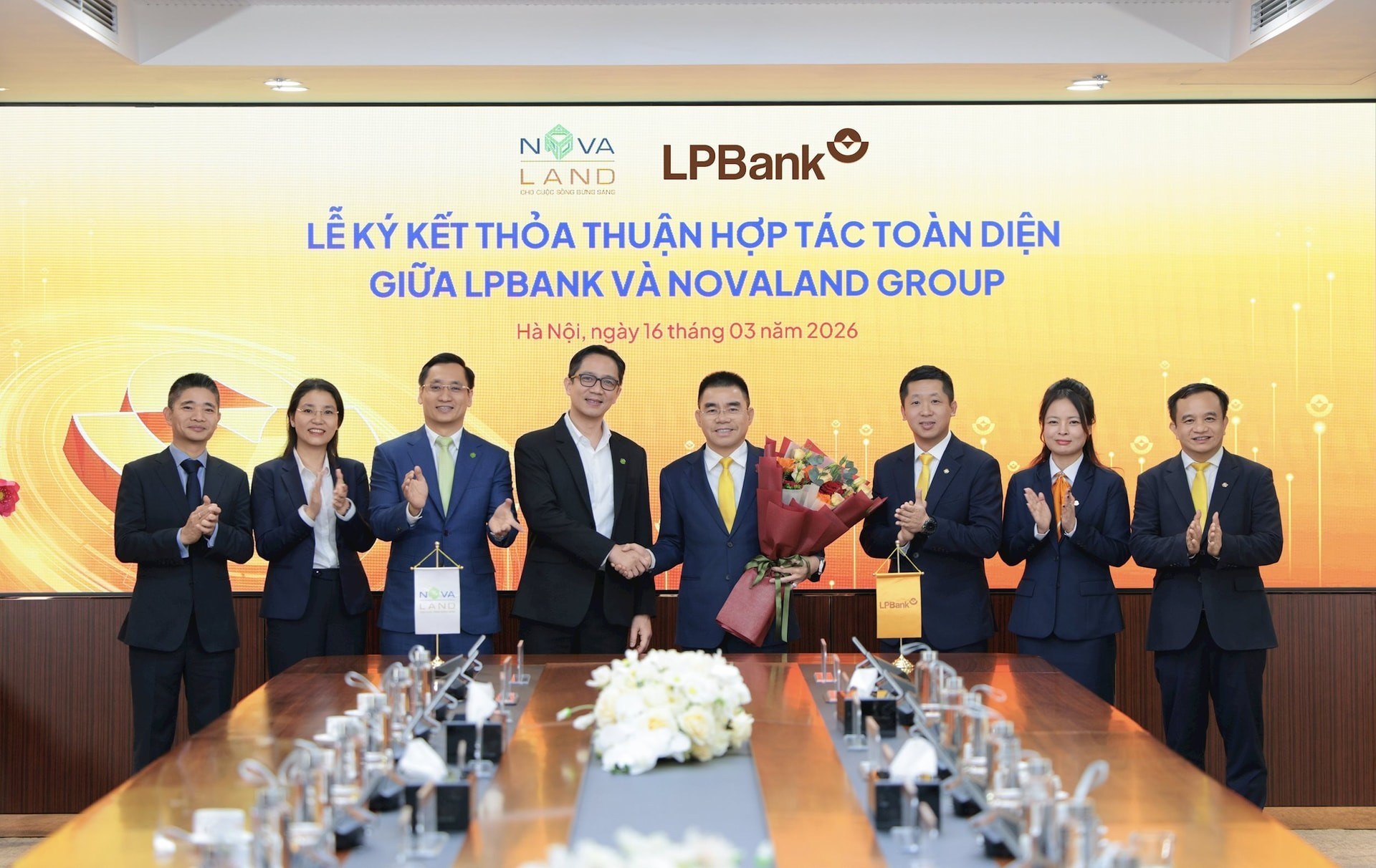 anh-3-lpbank-va-novaland-ky-ket-hop-tac-toan-dien20260316190038-1773713077261-17737130778581292979714.jpg