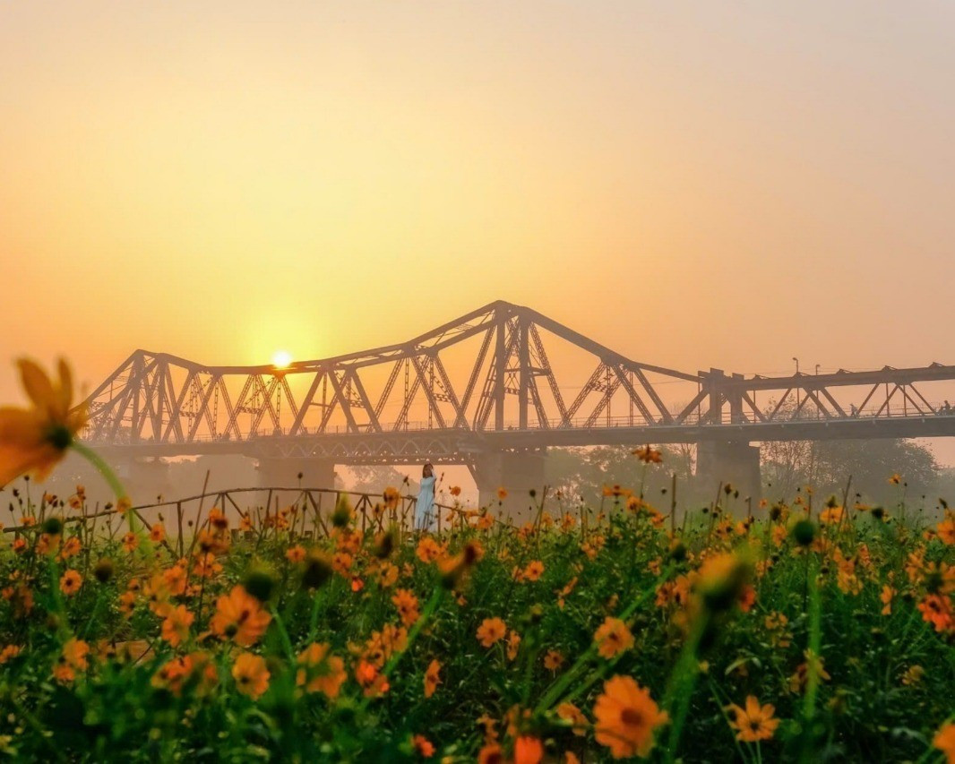 Một sáng bình yên trên cầu Long Biên - nơi thời gian dường như ngừng trôi theo ánh nắng đầu ngày long-bien-8188-9007.jpg