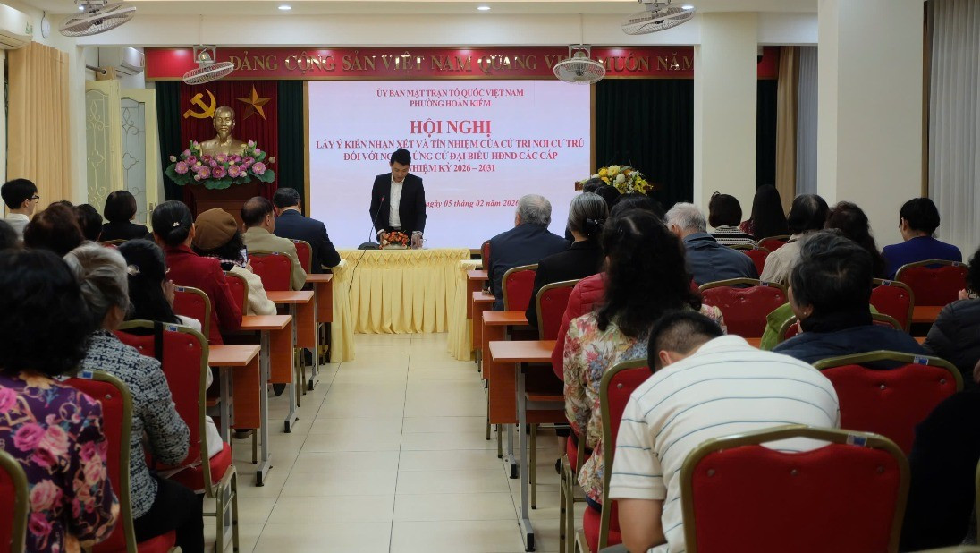 Quang cảnh hội nghị