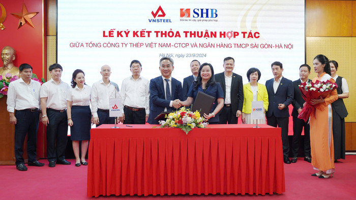 Lễ ký kết thỏa thuận hợp tác giữa SHB ký kết hợp tác với Tổng Công ty Thép Việt Nam 