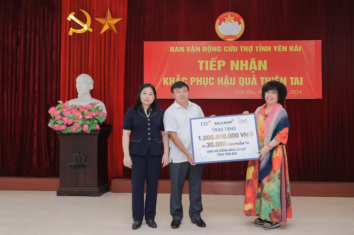 Md tặng Yên Bái-rs.jpg