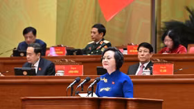 Đồng chí Phạm Thị Thanh Trà, Ủy viên Trung ương Đảng, Ủy viên Ban Thường vụ Đảng ủy Chính phủ, Phó Thủ tướng Chính phủ, tham luận về vấn đề: Xây dựng Chính phủ "Kiến tạo phát triển, liêm chính, hành động quyết liệt, phục vụ nhân dân"