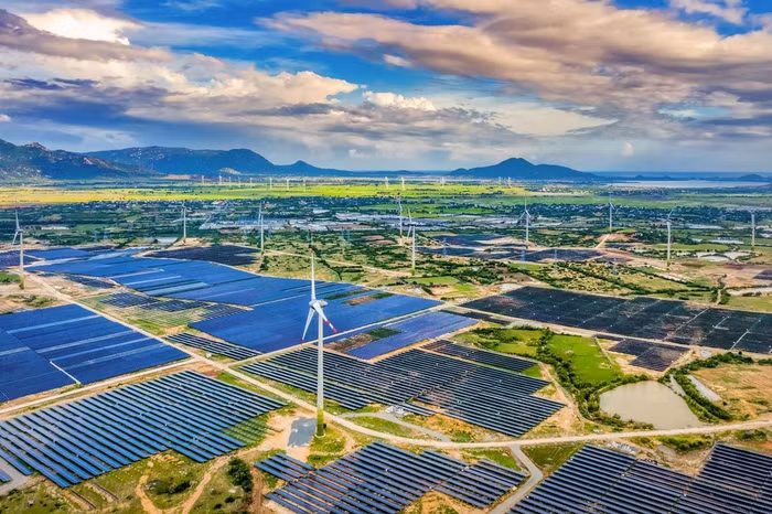 Thủ tướng: Triển khai các dự án năng lượng tái tạo có tình trạng thực tiễn đi trước văn bản quy phạm pháp luật