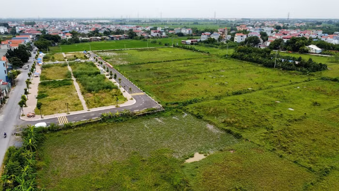 Thanh Oai tạm dừng đấu giá gần 200 lô đất. Ảnh minh hoạ