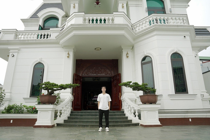 hinh-anh-ngoi-nha-cua-van-toan-o-1.jpg