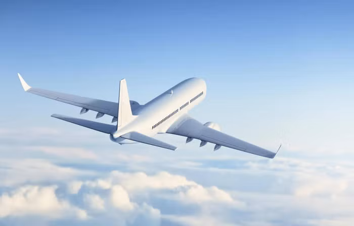 Du lịch hè nội địa tăng cao dịp cuối tuần, vé máy bay tiếp tục là rào cản