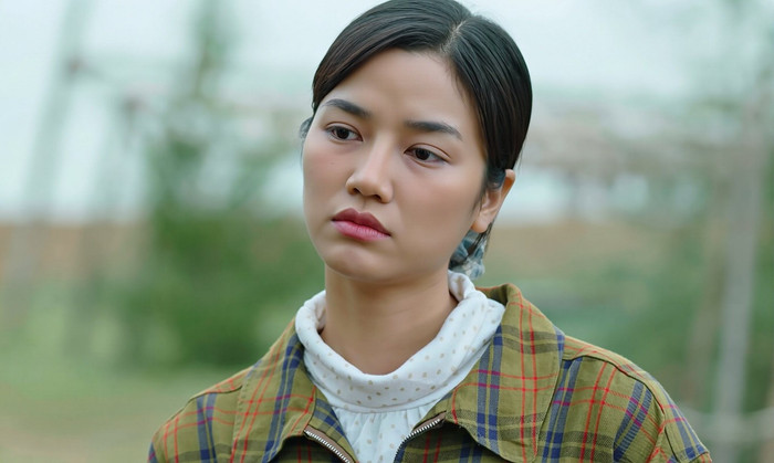 Mỹ nhân vào vai cô gái làng chài "chửi như hát" trên phim giờ vàng VTV