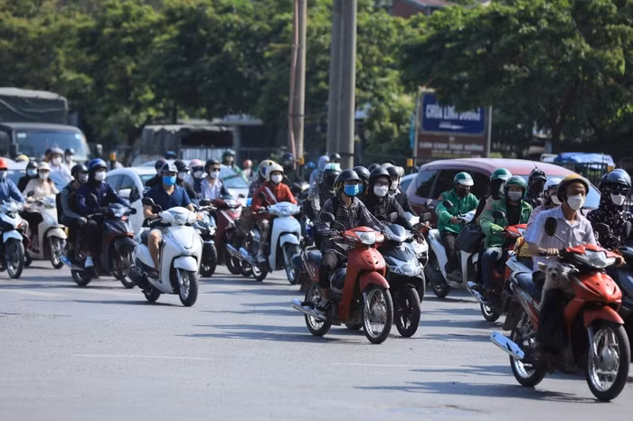 Hà Nội đề xuất hỗ trợ 3 triệu mỗi người để chuyển đổi từ xe xăng sang xe điện