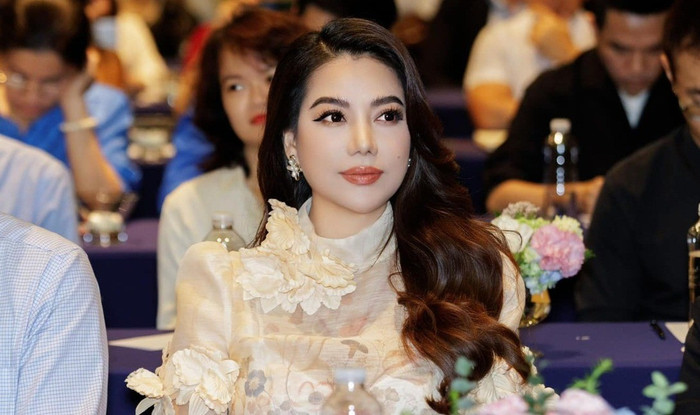 Những ngày qua, Trương Ngọc Ánh vẫn đăng ảnh đều đặn trên mạng xã hội edit-truong-ngoc-anh-11-16953769-5627.jpg