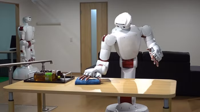Nhật Bản phát triển giải pháp robot hỗ trợ người cao tuổi
