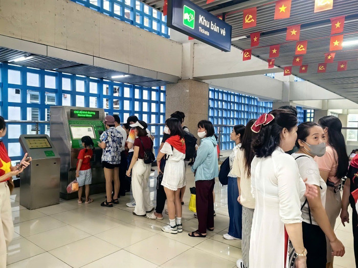 Hà Nội miễn phí vé xe buýt và tàu điện từ 30/8 - 2/9